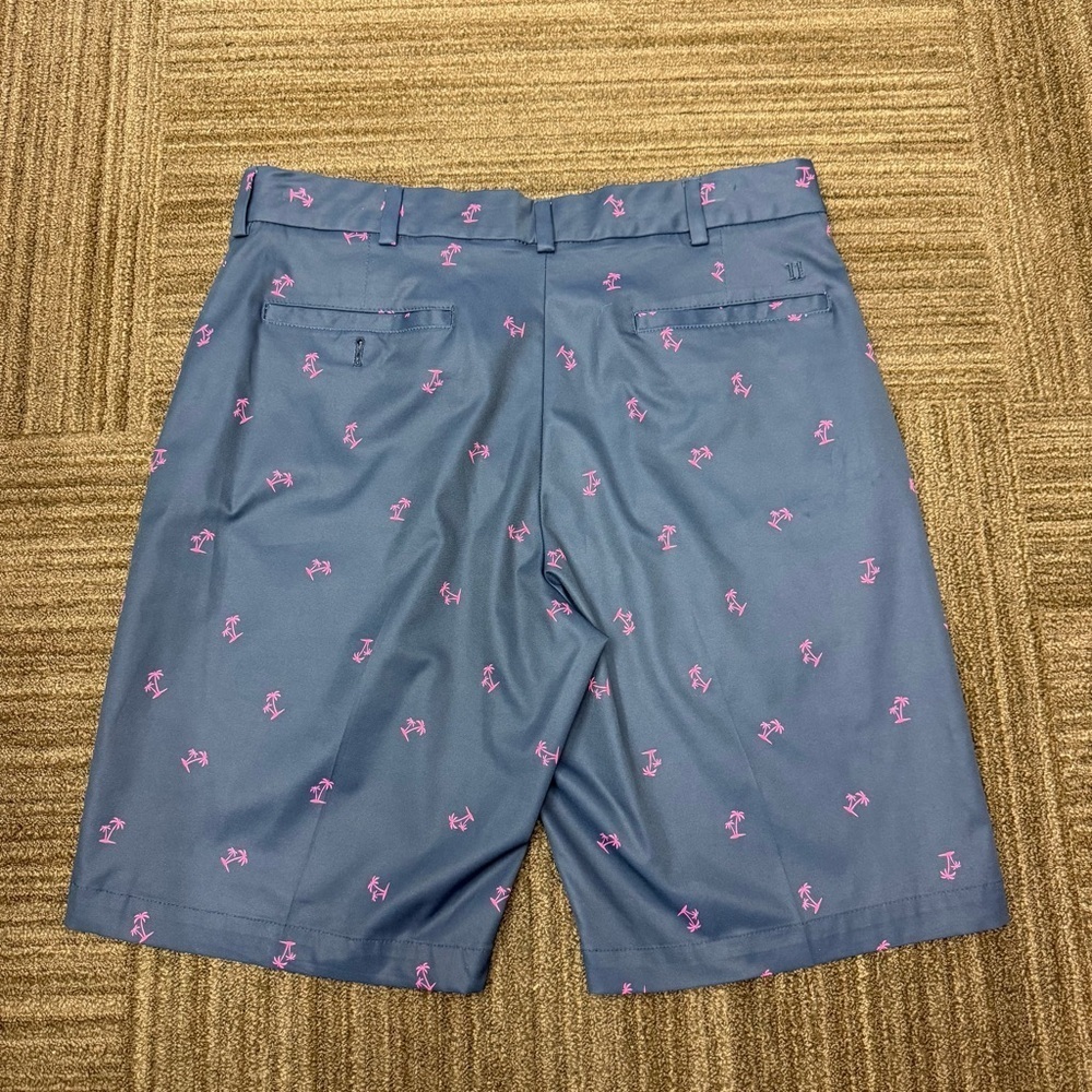 Walter Hagen Navy Shorts with Pink Palm Tree Pattern Golf Shorts - Picture 6 of 7